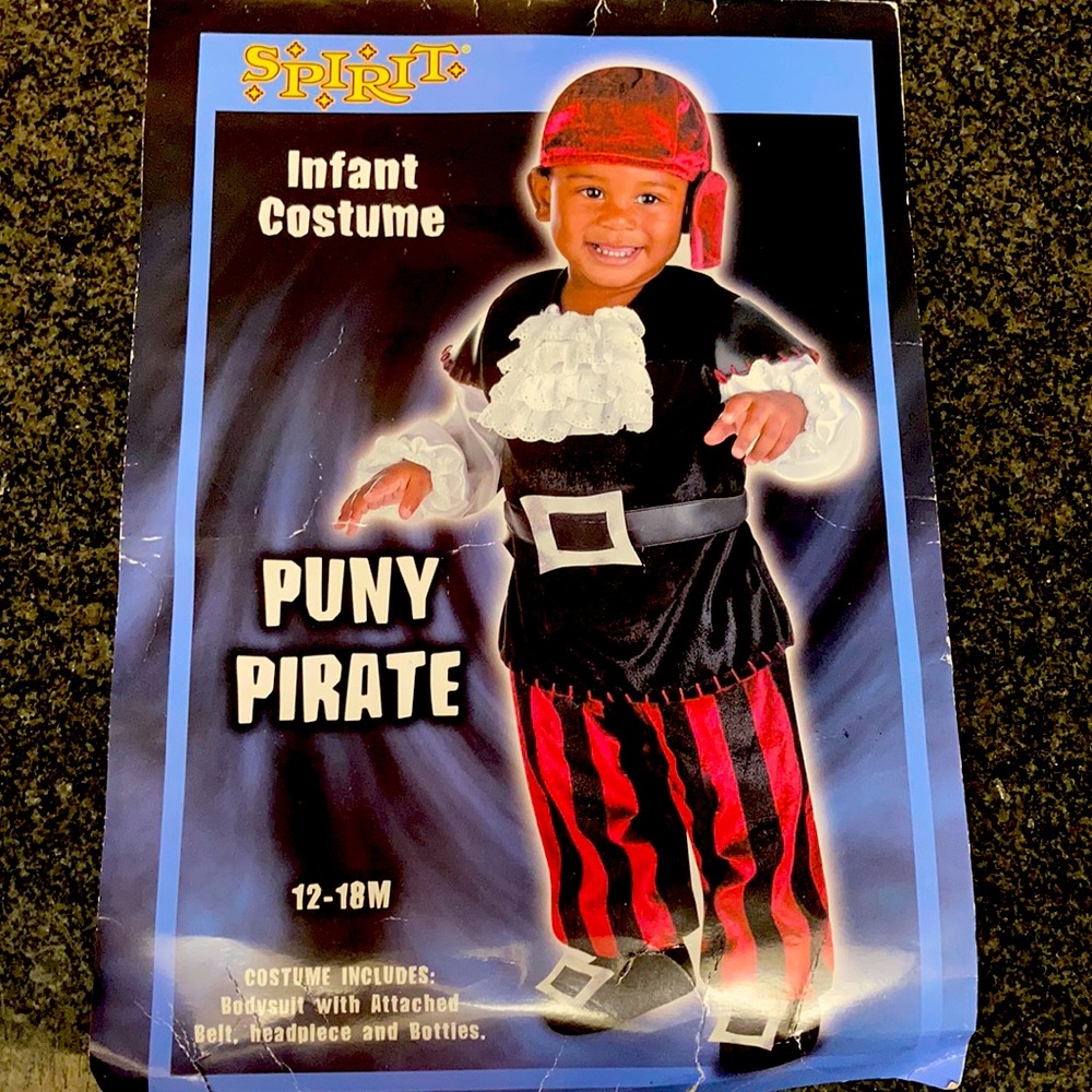 Infant puny pirate Halloween costume